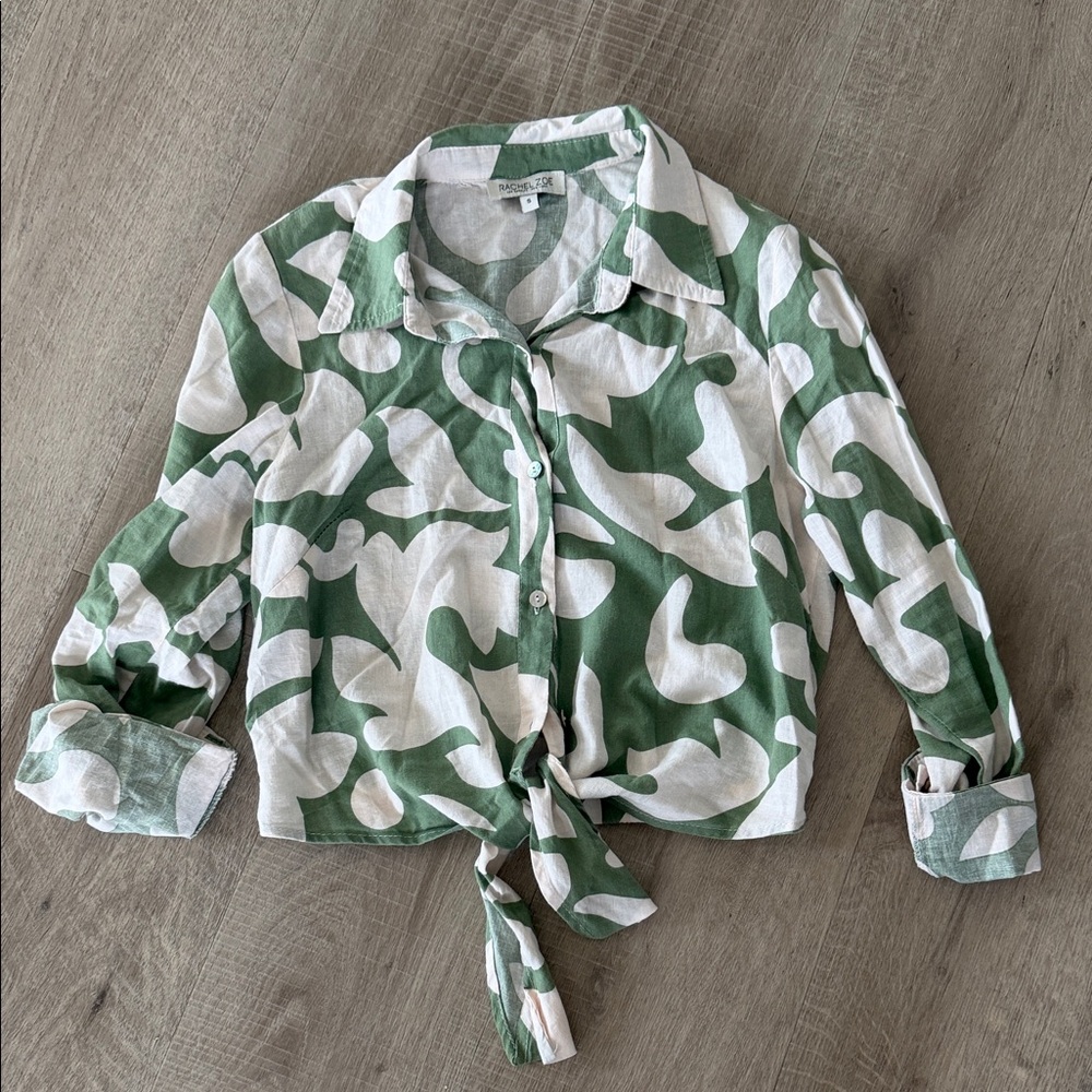 Rachel Zoe Green and White Button-Up Tie-Front Blouse size small. Linen blend